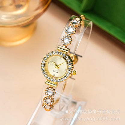 Fashion watch, small dial watch, women's high-end feel, pull-out bracelet watch